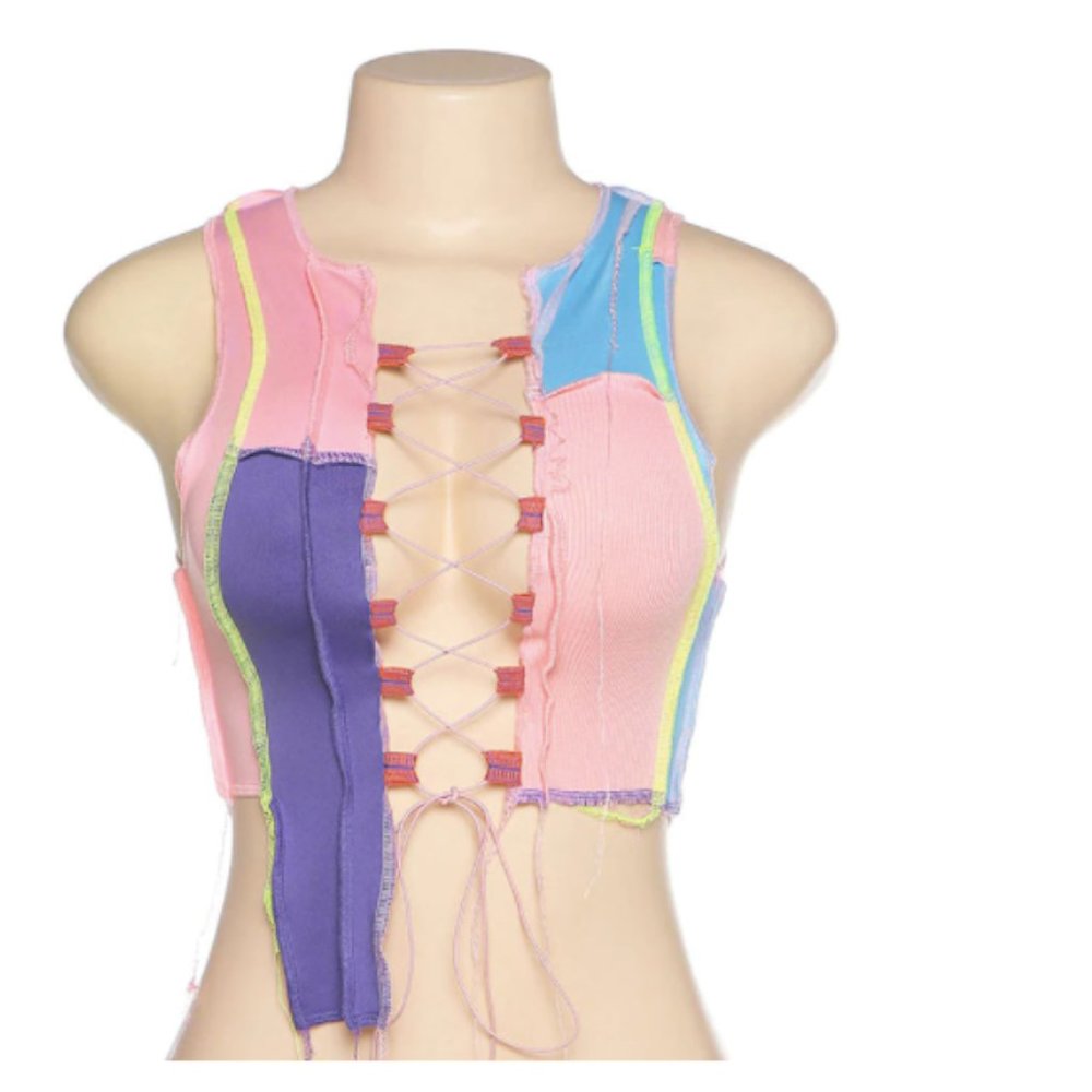 Sexy ColorfulSleeveless Crop Top - Picture 3 of 5
